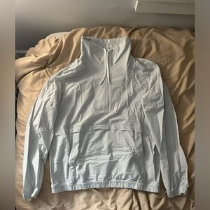 NWOT Lululemon Pack Light Pullover *Packable in Ocean Air, size 8